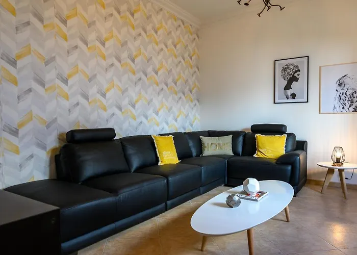 Lantia Rooftop House