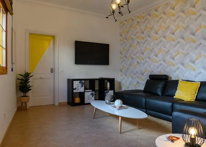 호스텔 Lantia Rooftop House