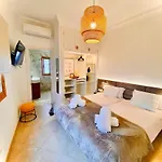 Lantia Rooftop House