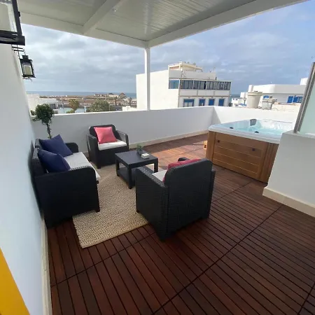 Lantia Rooftop House * 아리시페