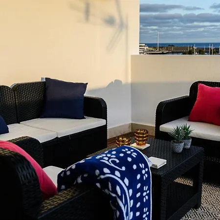호스텔 Lantia Rooftop House