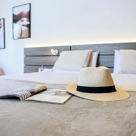 Lantia Rooftop House أرّاثيفي