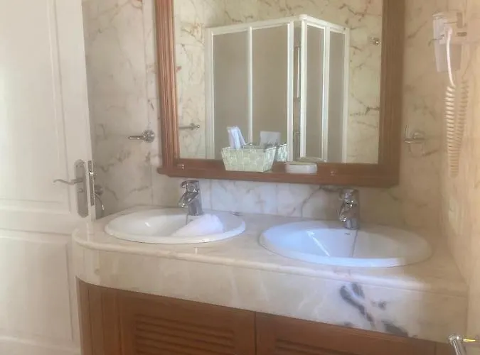 Lantia Rooftop House Auberge de jeunesse