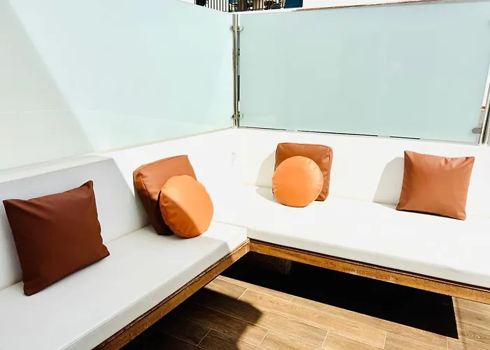 Lantia Rooftop House Auberge de jeunesse *