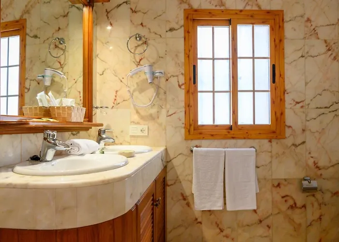 Lantia Rooftop House